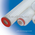 Industrial pleated oil filter cartridge with good performance